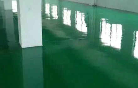 環(huán)氧地坪漆施工后平整度不夠高的原因是什么？